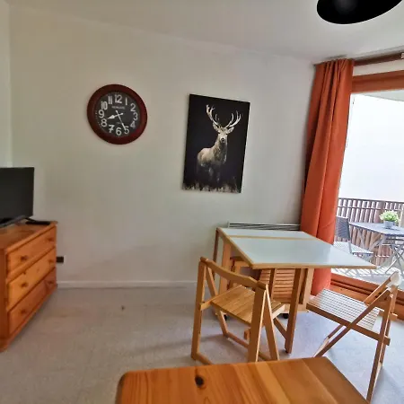 Dryades B2 Apartment